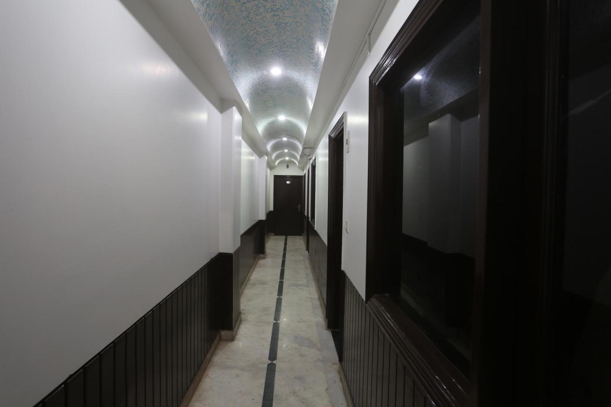 Hotel Delhi Aerocity Inn 뉴델리 외부 사진