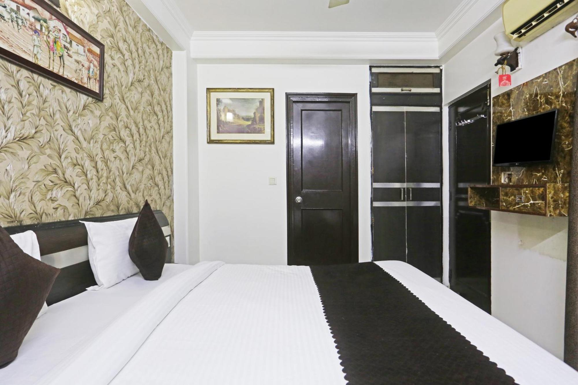 Hotel Delhi Aerocity Inn 뉴델리 외부 사진
