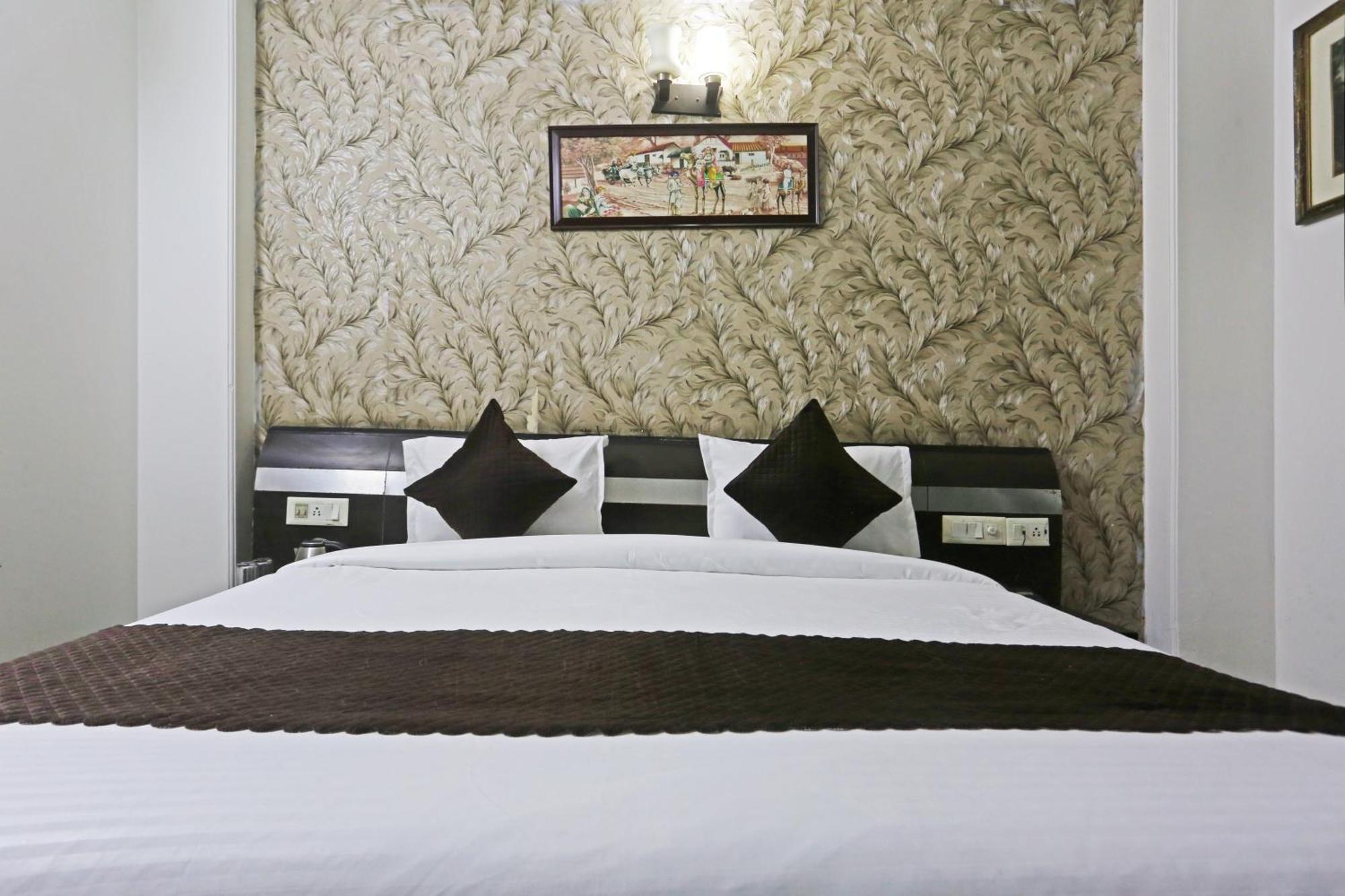 Hotel Delhi Aerocity Inn 뉴델리 외부 사진