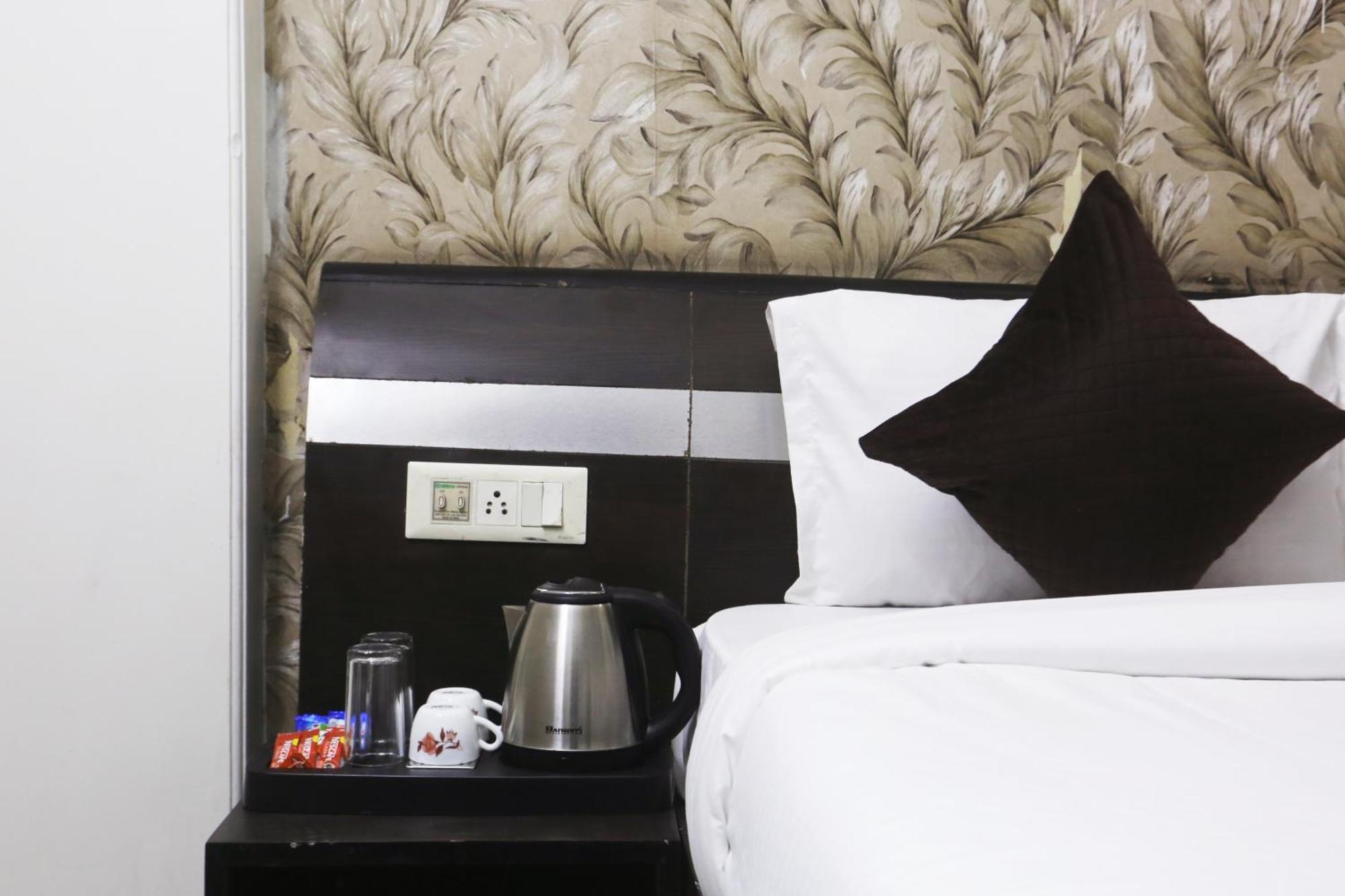 Hotel Delhi Aerocity Inn 뉴델리 외부 사진